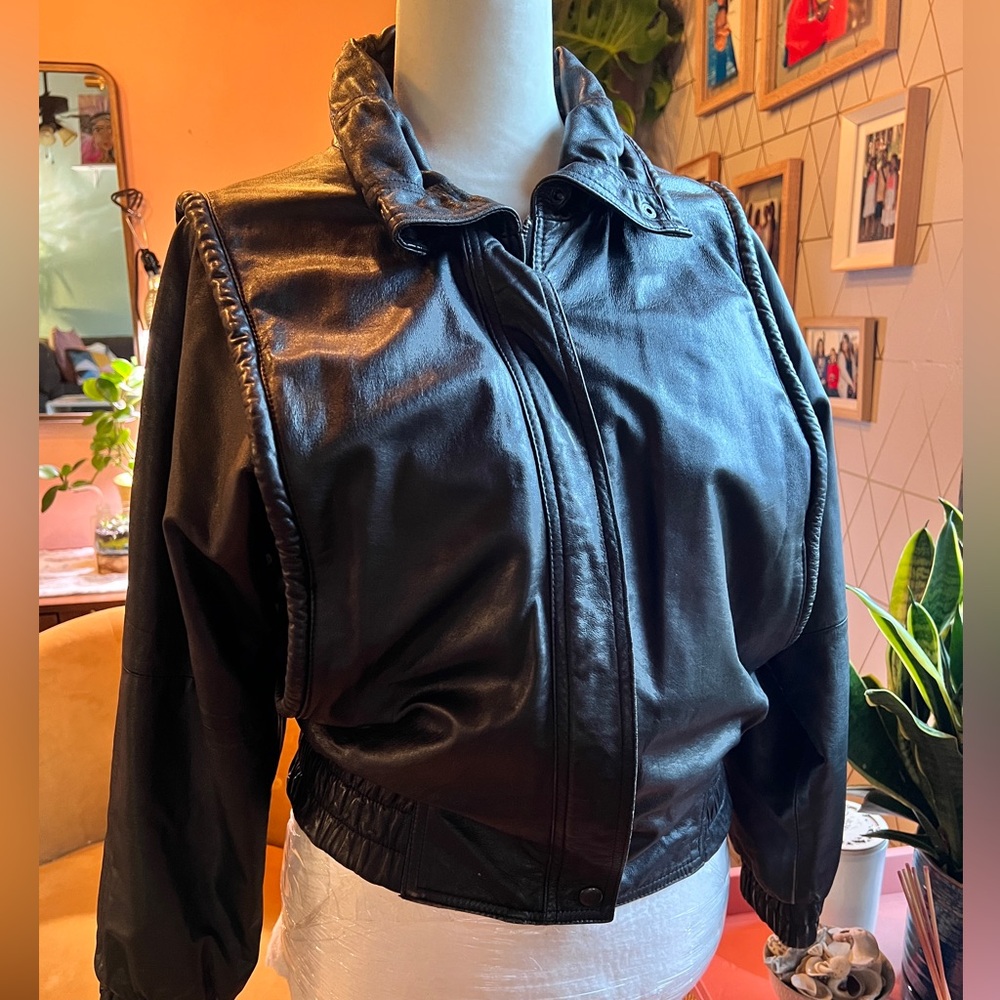 Vintage 100% Leather Jacket Womens Small Oversized